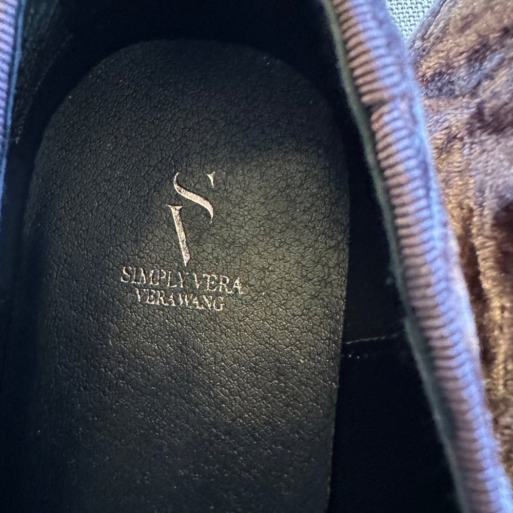 Simply Vera Velvet Smoking Slippers - Picture 7 of 7